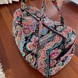 Vera Bradley duffel bag